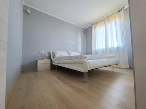 2 Schlafzimmer, WLAN