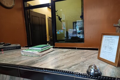 OYO 93485 Hotel Kenzie Sentani