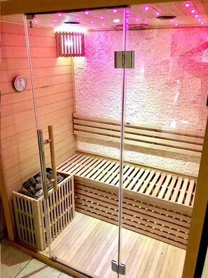 Sauna - Grand Appartement Avec Sauna (Strasbourg)