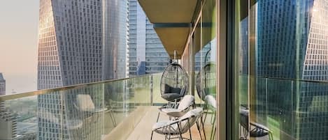 Exclusive-Apartment, 2 Schlafzimmer, Balkon, Blick auf den Jachthafen | Balkon