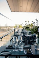 Se sirven almuerzos, cenas y brunches; cocina escandinava