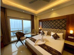 Luxury Room | 1 bedroom, desk, soundproofing
