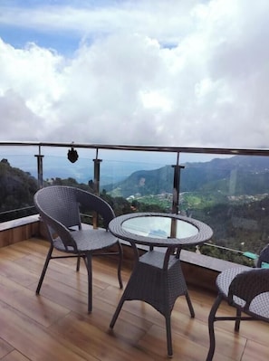 Deluxe Room | Mountain view