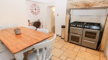 Fridge, dishwasher, electric kettle, toaster
