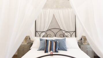 Deluxe Room | In-room safe, blackout curtains, iron/ironing board, cots/infant beds