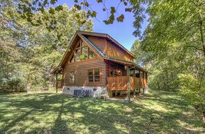 Exterior - Convenient Petfriendly Pigeon Forge 2 Bedroom Internet-Hot Tub-Blackberry Ridge (Pigeon Forge)