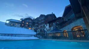 Outdoor pool - 1 Bedroom Apartment in Villarembert (Villarembert)
