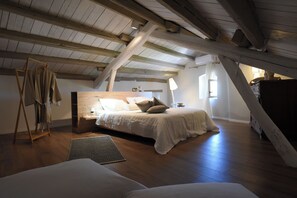 3 dormitorios, tabla de planchar con plancha, wifi y ropa de cama