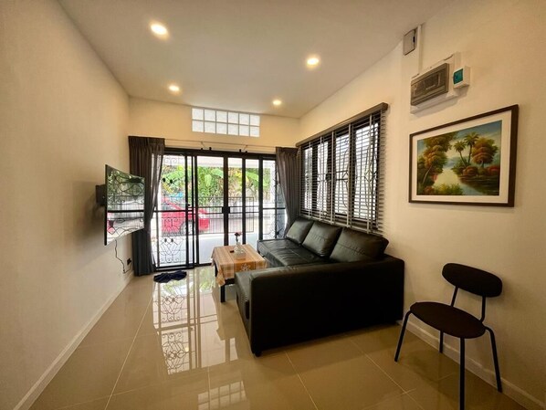 Vila, 2 quartos, acessível, terraço | Área de estar