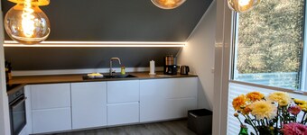 Neu! Moderne Ferienwohnung Zwischen Husum und Nordstrand, 3 Minuten zum Deich