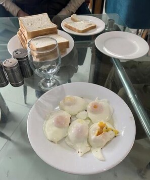 Dagelijks ontbijtbuffet inbegrepen