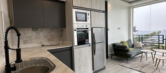 Prayer mountain Cove -tranquility and cosiness at its best. Incredible views!