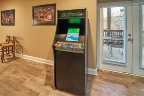 Spielezimmer