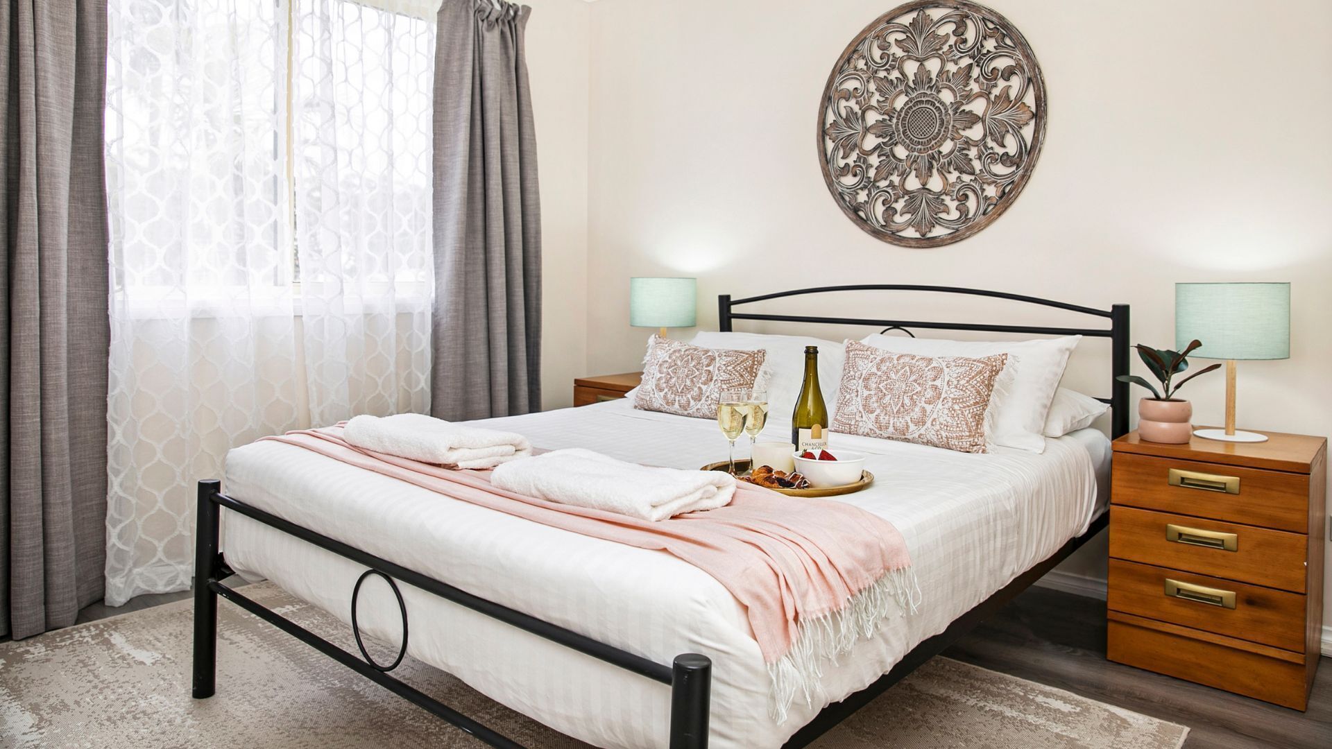 3 bedrooms, iron/ironing board, travel cot, WiFi