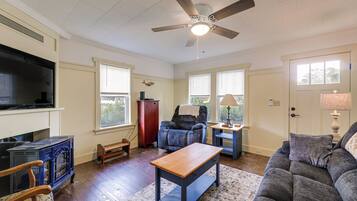 Cottage (3 Bedrooms) | Interior