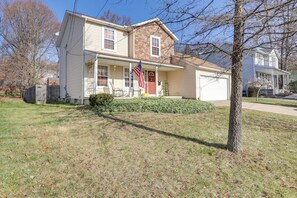 House (3 Bedrooms) | Interior - Akron Home w/ Deck: Walk to Towpath Trail! (Akron)