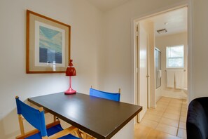 Dining - Tranquil Rancho Viego Studio, 29 Mi to Beach (Olmito)