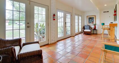 Tranquil Rancho Viego Studio, 29 Mi to Beach