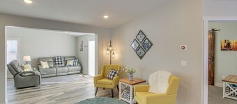Modern Bloomington Home ~ 10 Mi to Bear Lake!