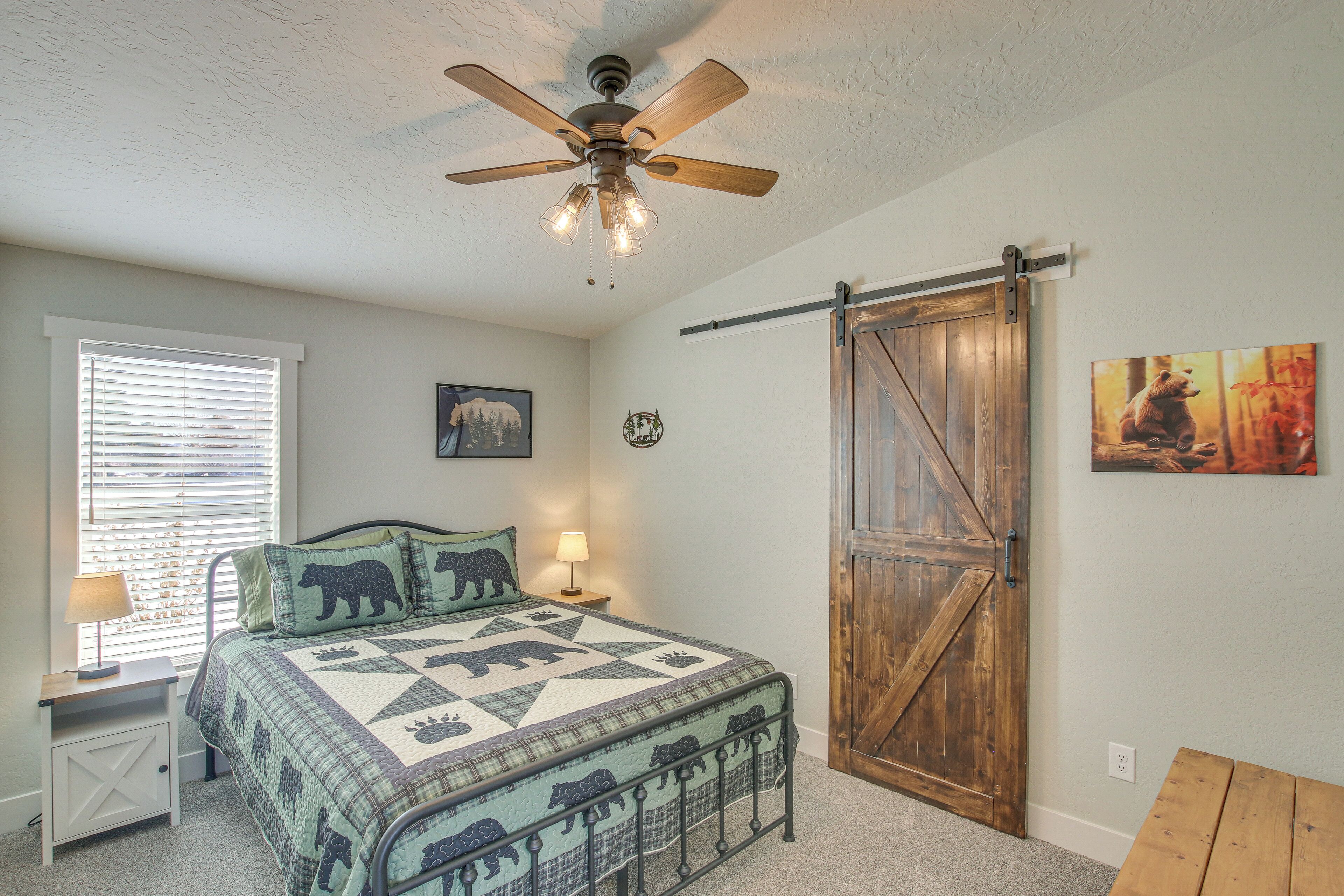 House (4 Bedrooms) | Interior