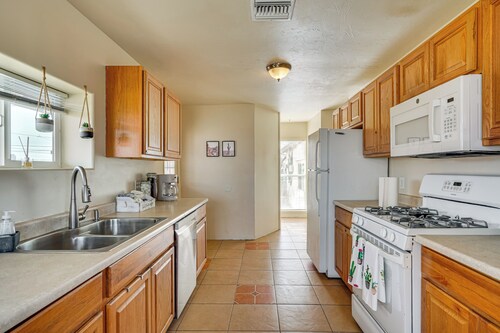 Bright Bisbee Home ~ 6 Mi to Downtown!