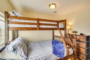House (2 Bedrooms) | Interior - Bright Bisbee Home ~ 6 Mi to Downtown! (Bisbee)