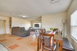 Talo (2 Bedrooms) | Sisätilat