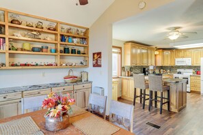 Talo (3 Bedrooms) | Sisätilat