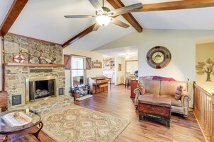 House (3 Bedrooms) | Front of property
