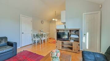 Apartment (1 Bedroom) | Interior