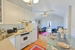 Interior - Cozy Levittown Apartment: Full Kitchen + Smart TV! (Levittown)