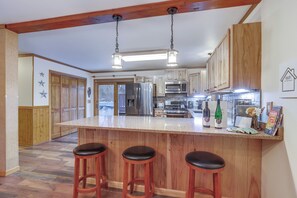 單棟房屋 (3 Bedrooms) | 內部