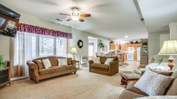 Apartment (0 Bedroom) | Interior