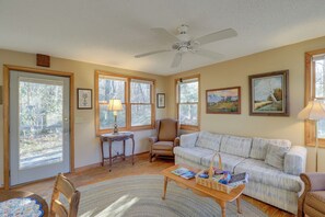 House (1 Bedroom) | Interior