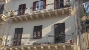 Exterior - A CASA DA CHIARA (Palermo)