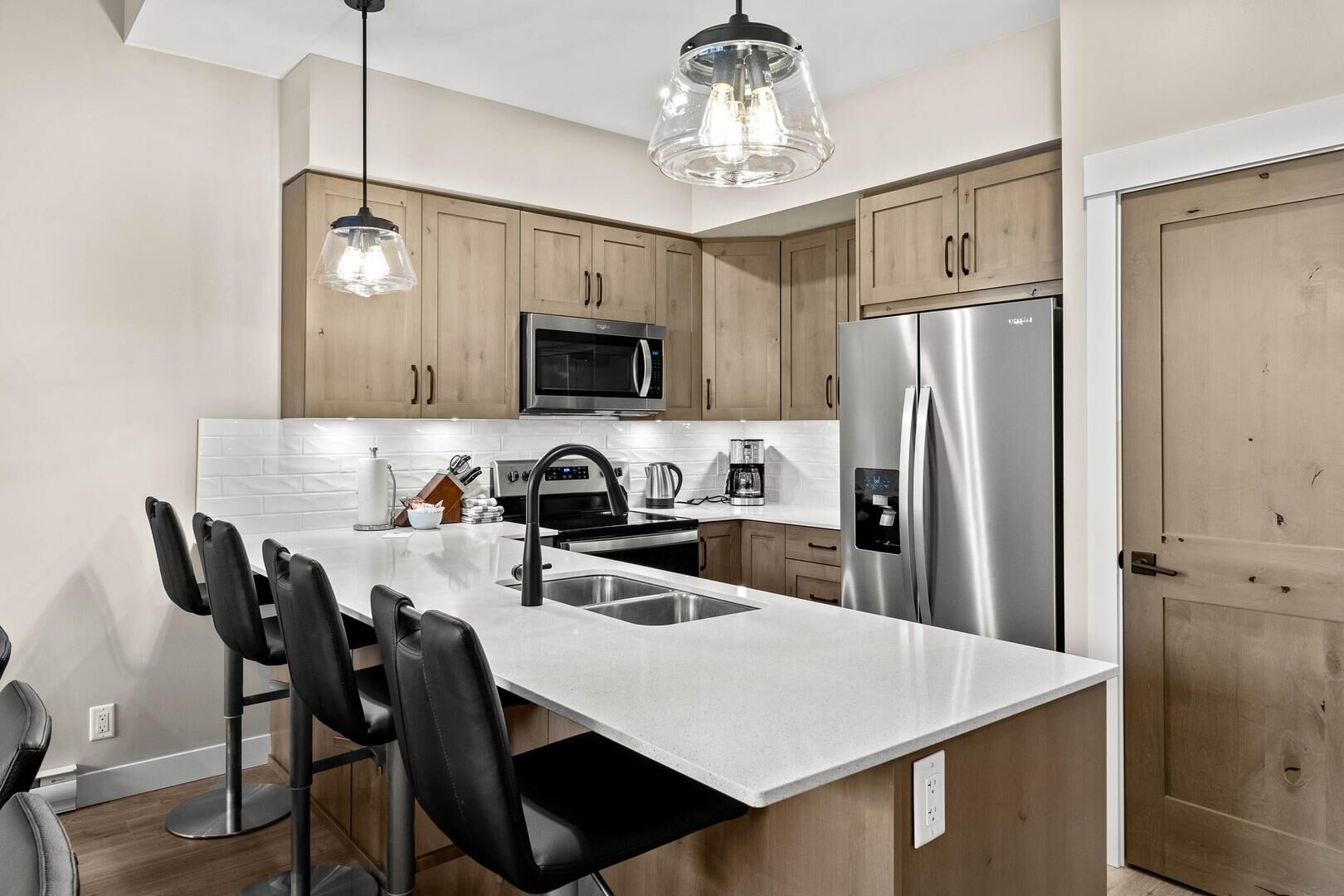 Townhouse, 3 kamar tidur | Dapur pribadi | Lemari es, oven, mesin pembuat kopi/teh, dan pemanggang roti