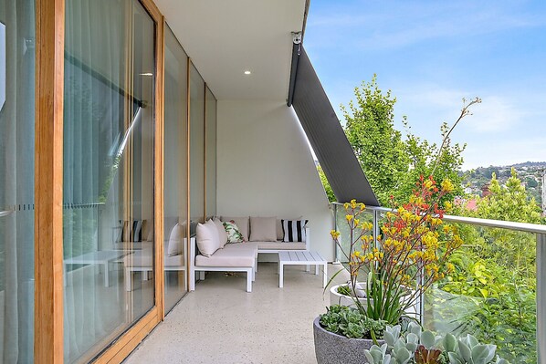 Terrace/patio - Lane House: 2 BR, 2 BA House in Launceston, Sleeps 4 (Launceston)