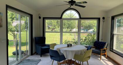 In Kalona-Near Pleasantview Home, Hospital, Iowa, and Kinnick Carver WiFi-Garage