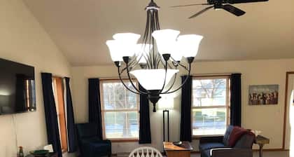 In Kalona-Near Pleasantview Home, Hospital, Iowa, and Kinnick Carver WiFi-Garage