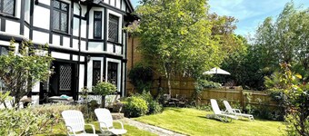 Sleeps 8 Thamefront Gem w/ Petsok, Free Parking