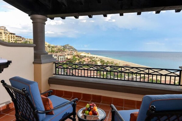Property grounds - Pueblo Bonito Sunset Beach
Golf & Spa Resort (Cabo San Lucas)
