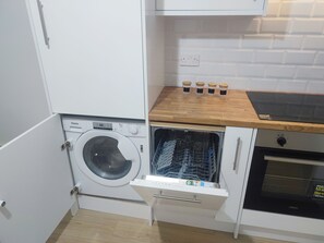 Interior - 2-bed Flat Near Park in Central London (London)
