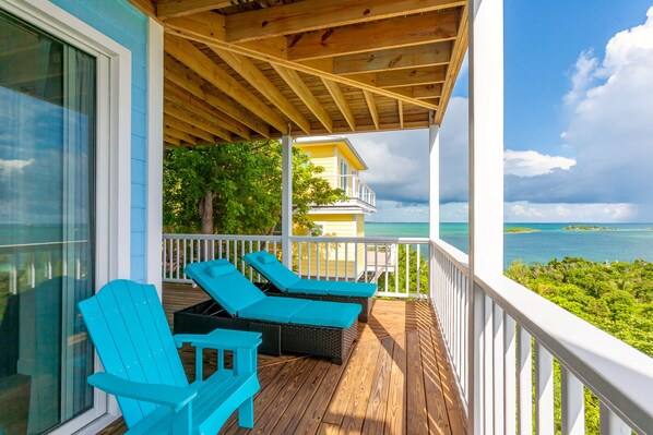 Terrace/patio - A ViewFaDayz - Brand New Pool Home with Dock Slip (Hope Town)