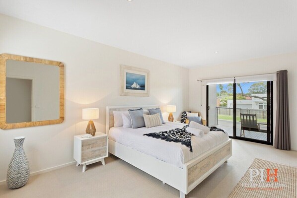 3 bedrooms, iron/ironing board, travel crib, WiFi