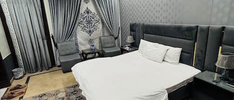 7 dormitorios, tabla de planchar con plancha, wifi y ropa de cama