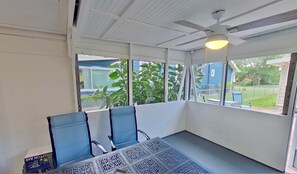 Terrace/patio - Historic 3/2 in the heart of central Florida. Walking distance to many amenities (Lakeland)