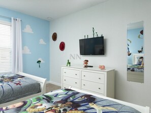 4 Schlafzimmer, Bügeleisen/Bügelbrett, WLAN, Bettwäsche