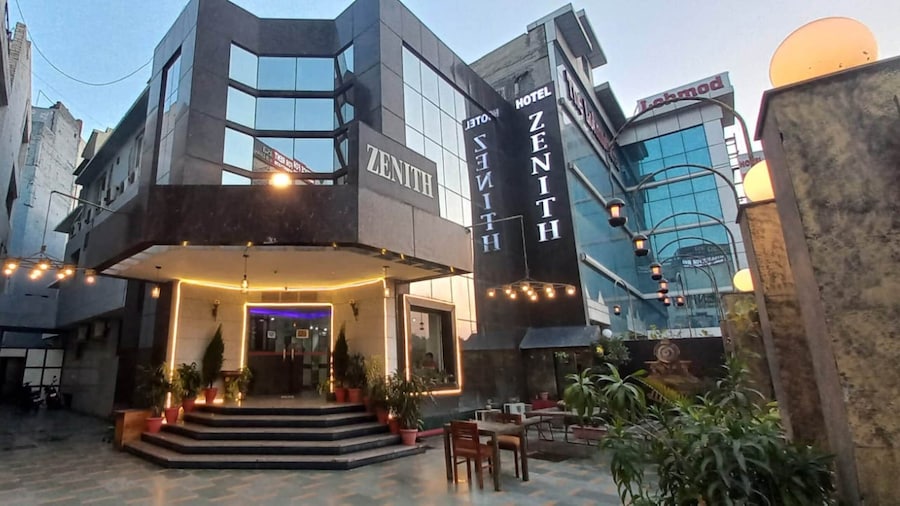 Zinith Hotel