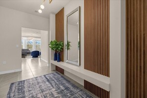 Interior - Last Minute Disney! Private Pool, Hot Tub & Themed Bedrooms. Book Now! #109541 (Orlando)