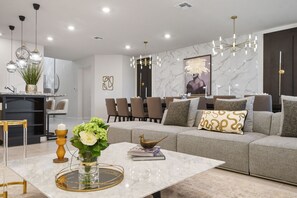 Interior - Last Minute Disney! Private Pool, Hot Tub, Game Room & Themed Bedrooms. Book Now! #110073 (Orlando)